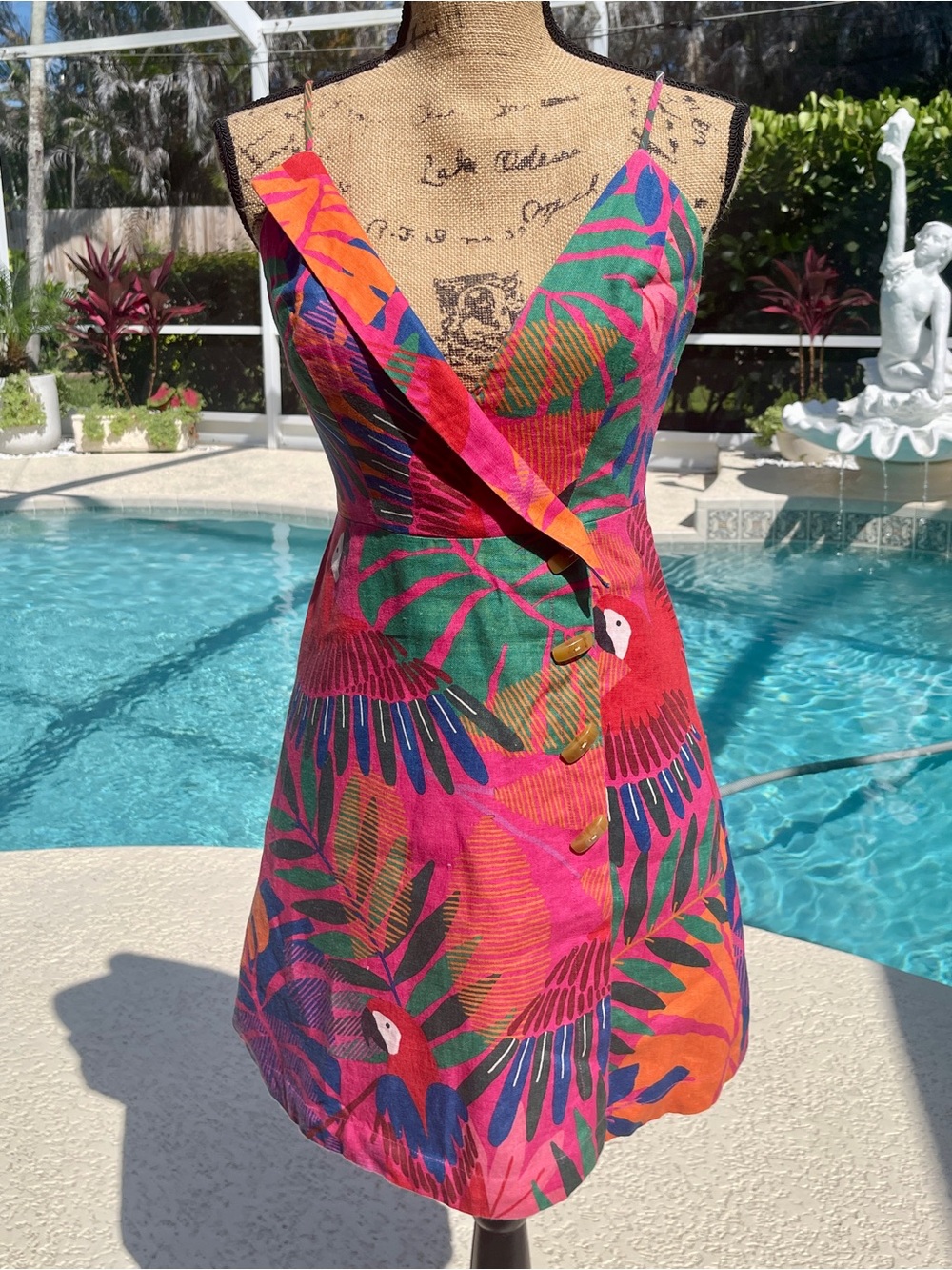 FARM Rio Pink, Green & Orange Tropical Parrot Mini Dress size small